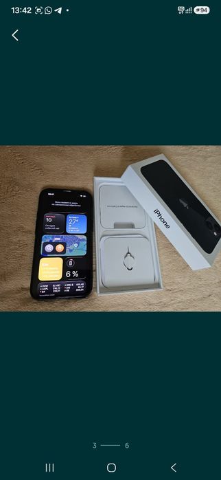 Мобильный телефон IPhone 13