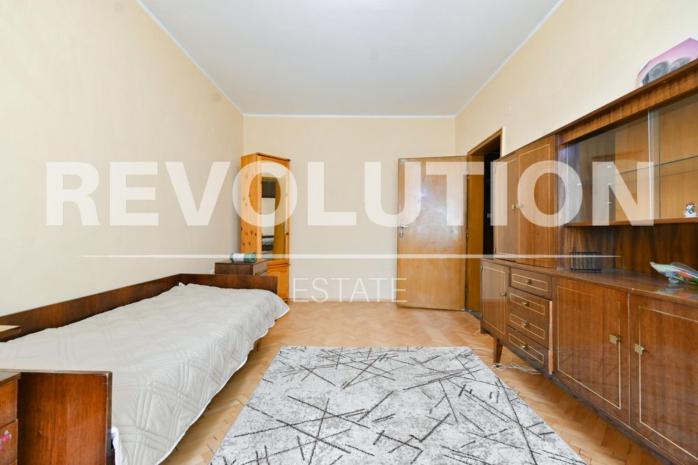 Дава се под наем Двустаен апартамент в София, Център - 70 кв.м за 500 € - Снимка #4