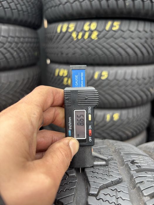 Anvelope Iarna 225/55/17C Continental VanContact Winter 225 55 17C R17C