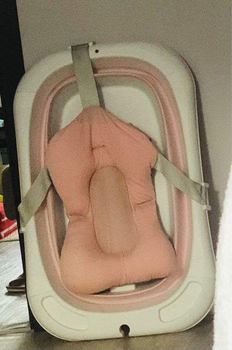 Склодная ваночка для малыша