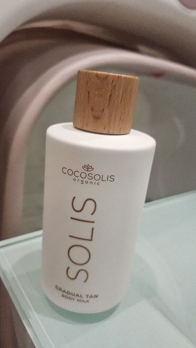 COCOSOLIS Натурално автобронзиращо мляко за тяло НОВО