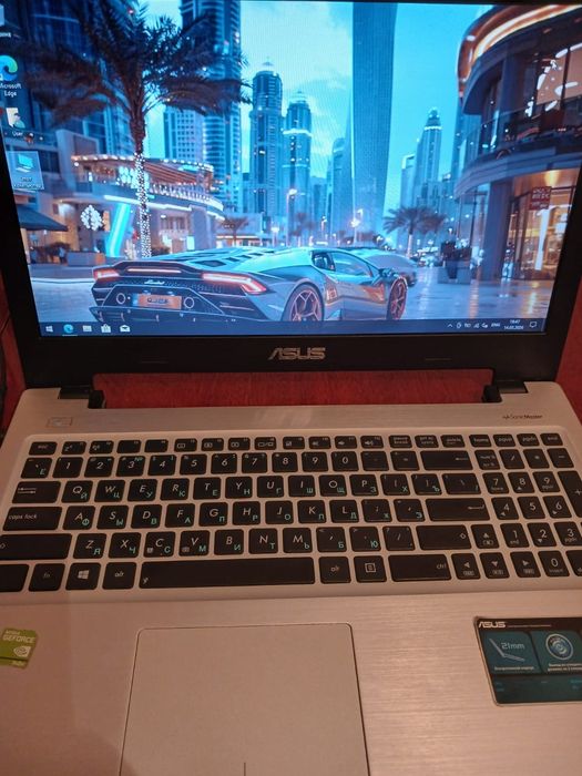 Ноутбук Asus i3 3поколения