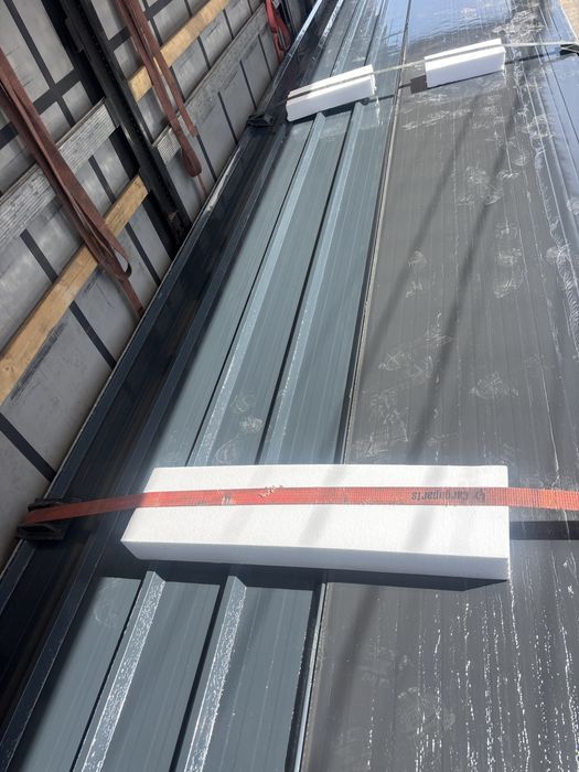 Panouri sandwich gri antracit de 40mm livram oriunde fara avans