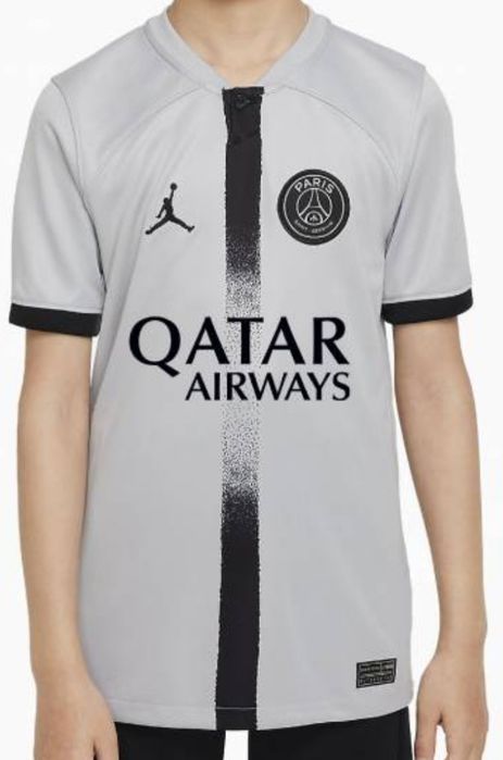 (S 122-128) ) NIKE детски  оригинален екип