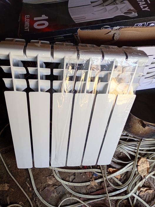 Продам радиаторы отопления.