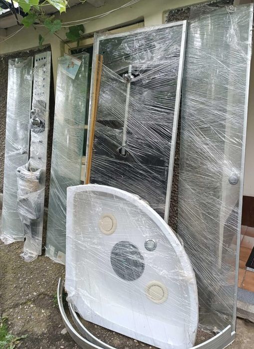 Geamuri + panou comandă cabină duș