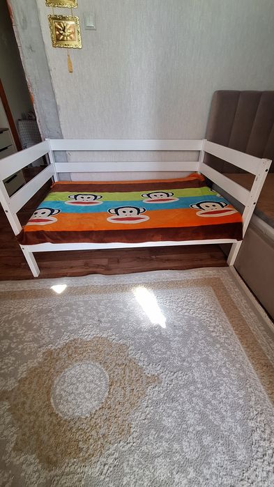Продам детскую подрастковую кровать
