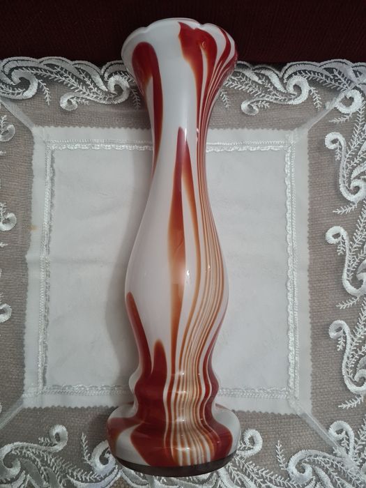 Ваза для цветов.