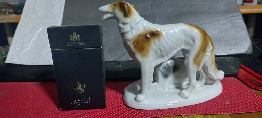 Статуетка кучета