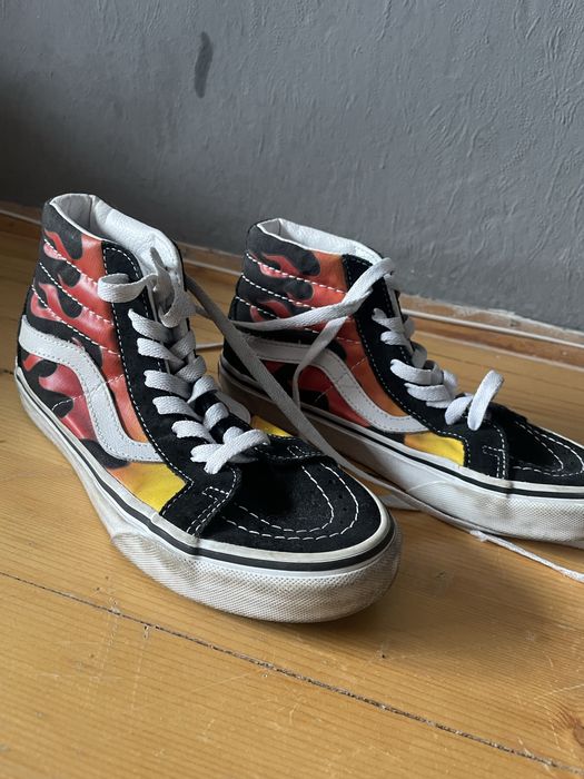 Детски/Женски високи кецове Vans Flame