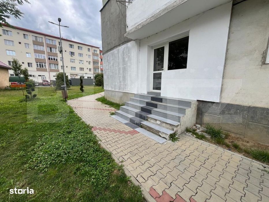 Apartament Spatiu Comercial / Birou – Zona Centrala, Nasaud