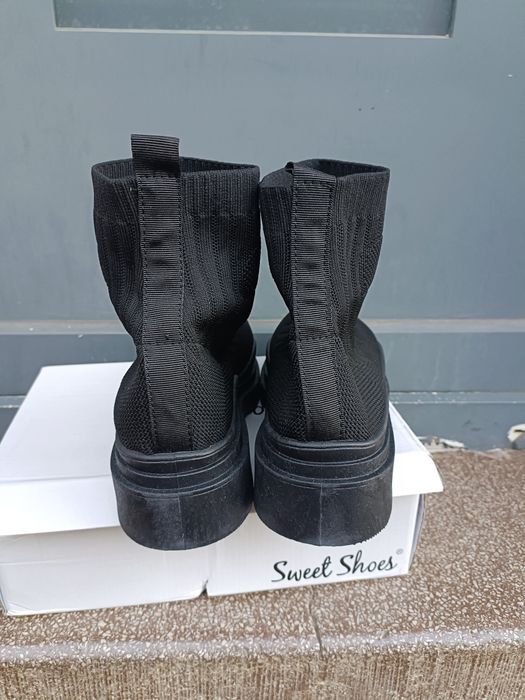 Ghete elastice mărimea 39-40, noi
