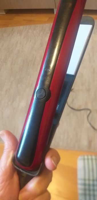 Vand placa de întins parul