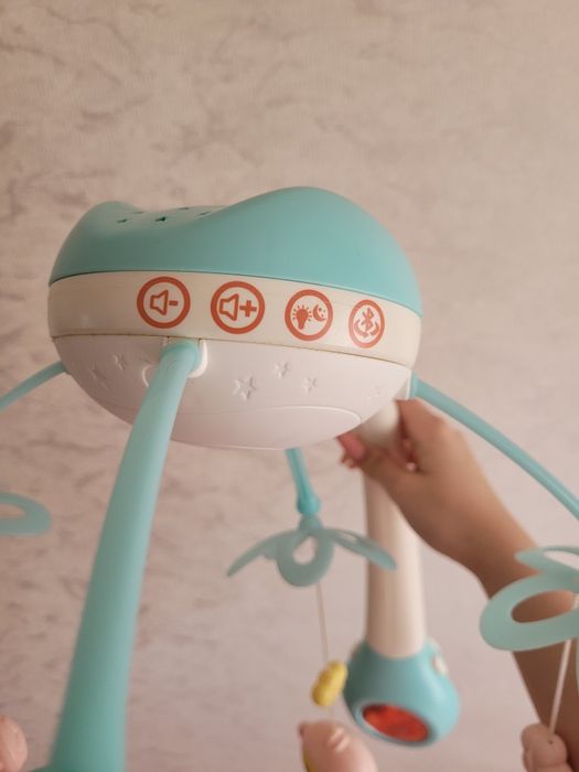 детский мобиль на кроватку