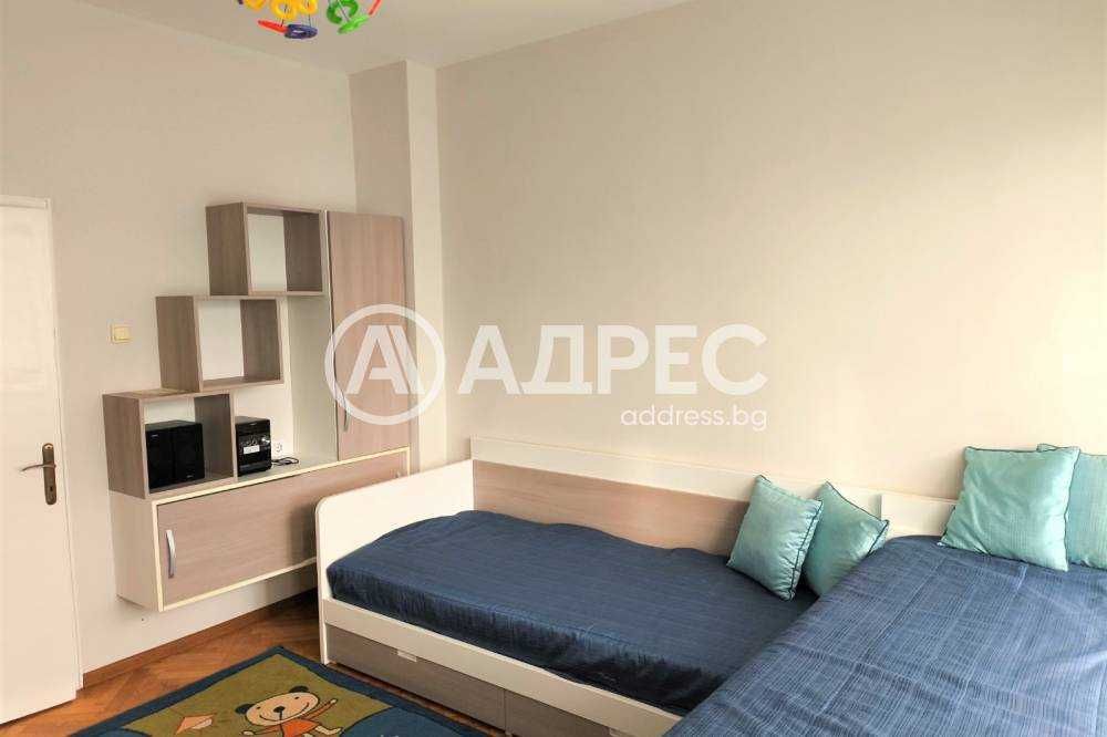 Продава се Тристаен апартамент в Разград, Център - 82 кв.м за 1866 €/кв.м - Снимка #7