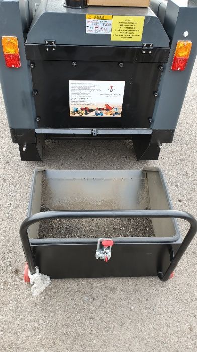 Подметальная машина YANGZI YZ-S8