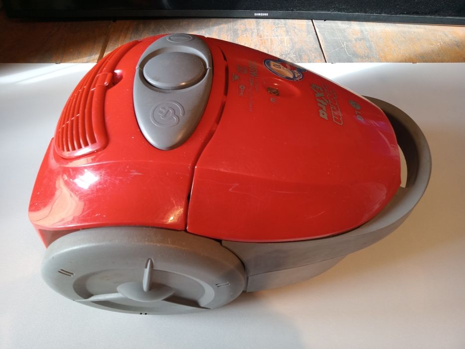 Пылесос LG.Мощный!!