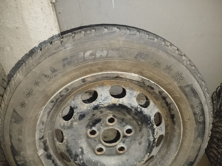 Продавам джанти с гуми 5*112