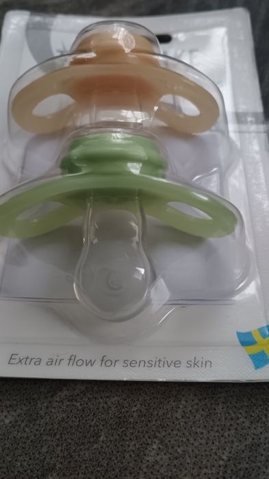 Ортодонтски залъгалки Twistshake 6+м