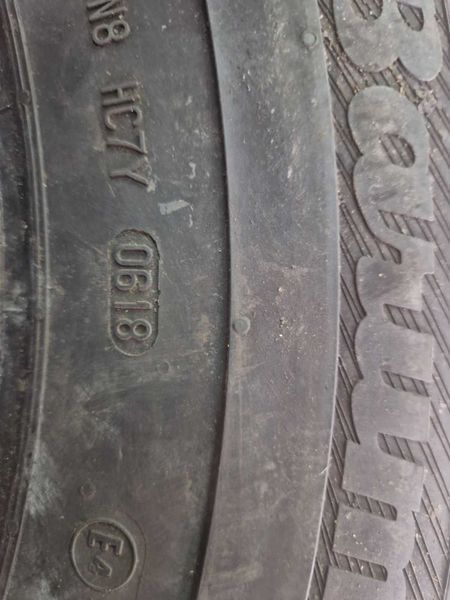 2 Barum R16C 215/75
летни бусови гуми DOT0618