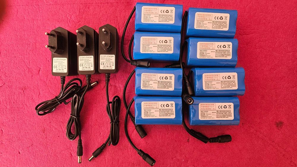 Pachet 8 Baterii Navomodel 7.4V Originale 12000 mAh + 3 Încărcătoare SLH-8.4V