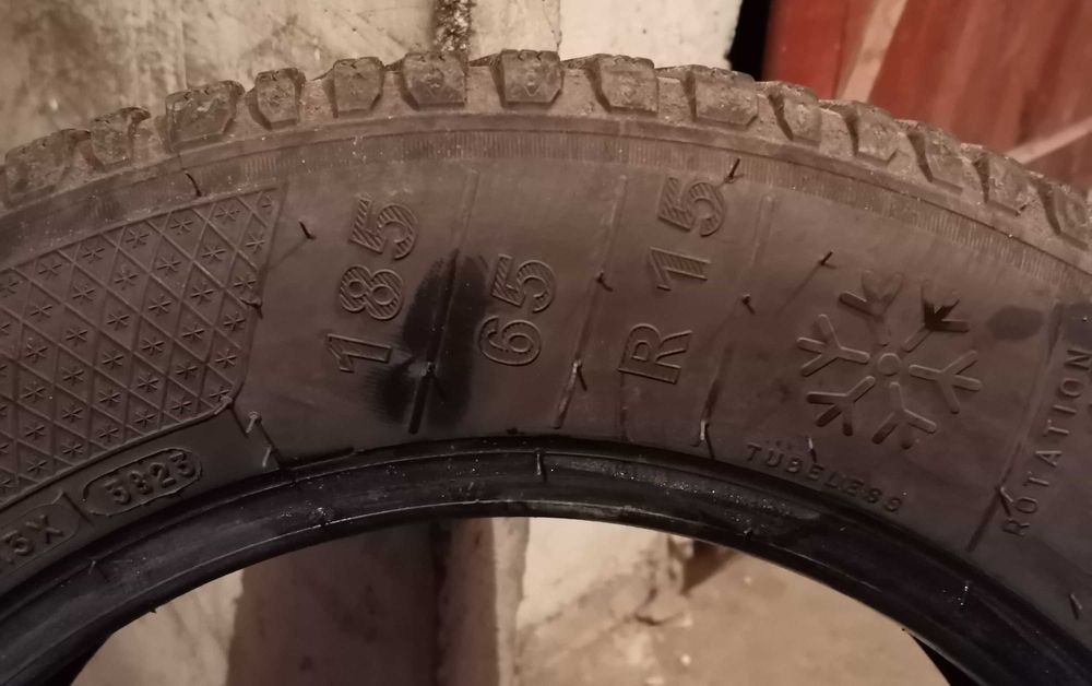 Продавам 2 броя зимни гуми 185.65.15 дот 2023 Kleber