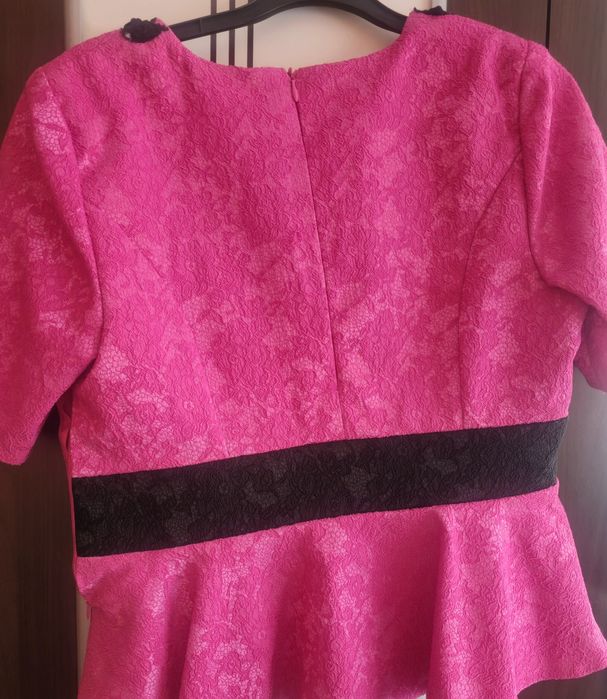 Costum roz femei, mărimea 40