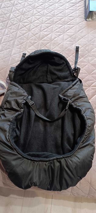 Ергономична раница за бебе