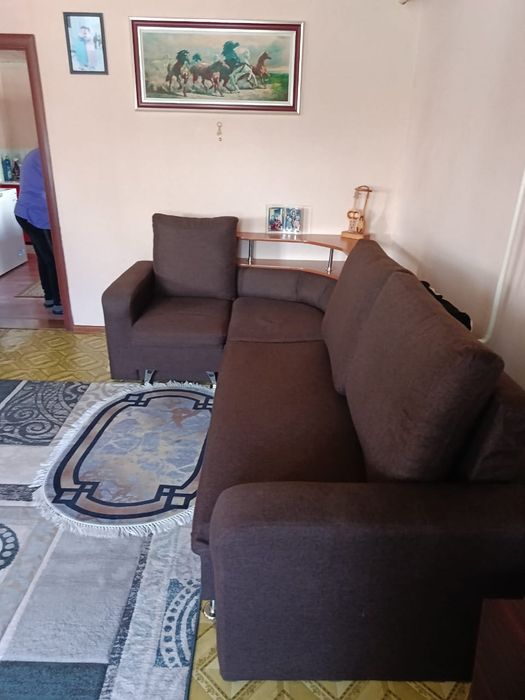 Продам угловой диван