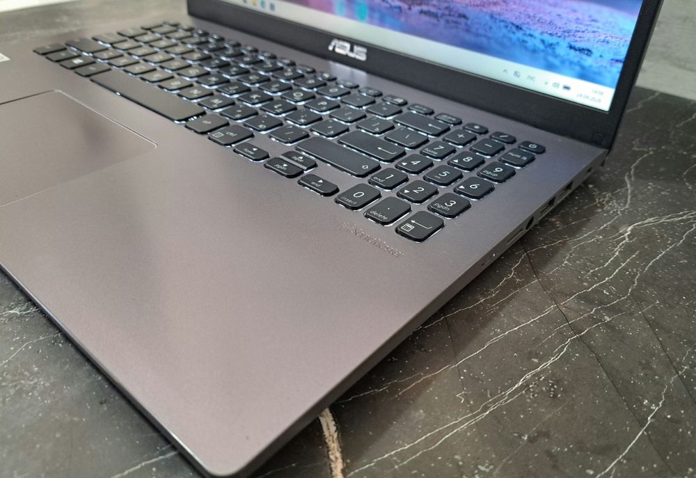 Продам ультрабук ASUS X509JA (идеал)