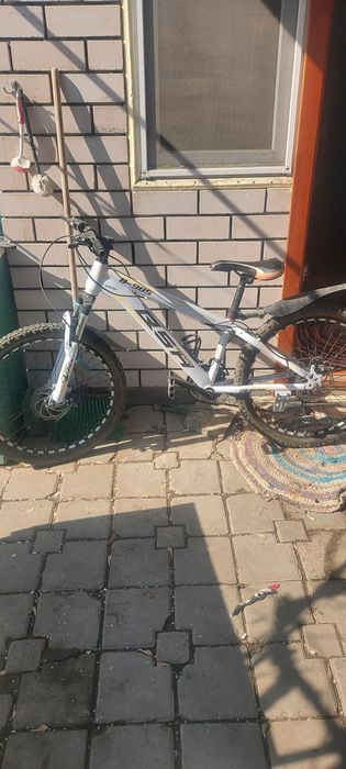 Велосипед спортивный горный