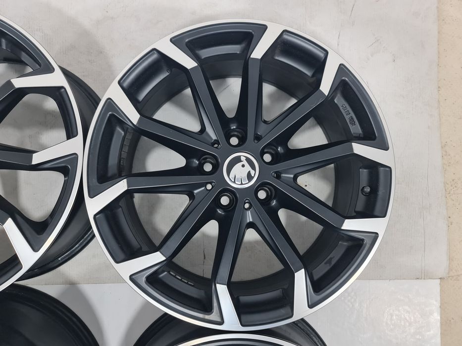 Jante 18 Cupra Leon VW Skoda MG 8Jx18 ET50 5x112