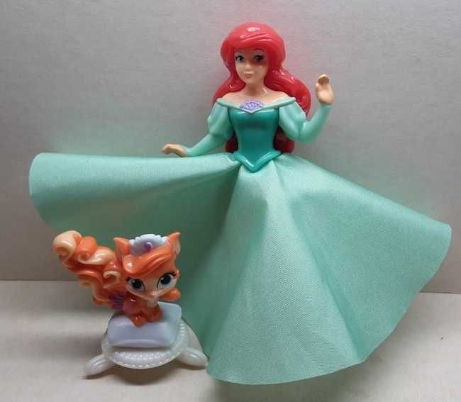 Макси серия Дисни принцеси на Киндер - Princess Palace Pets (2016)