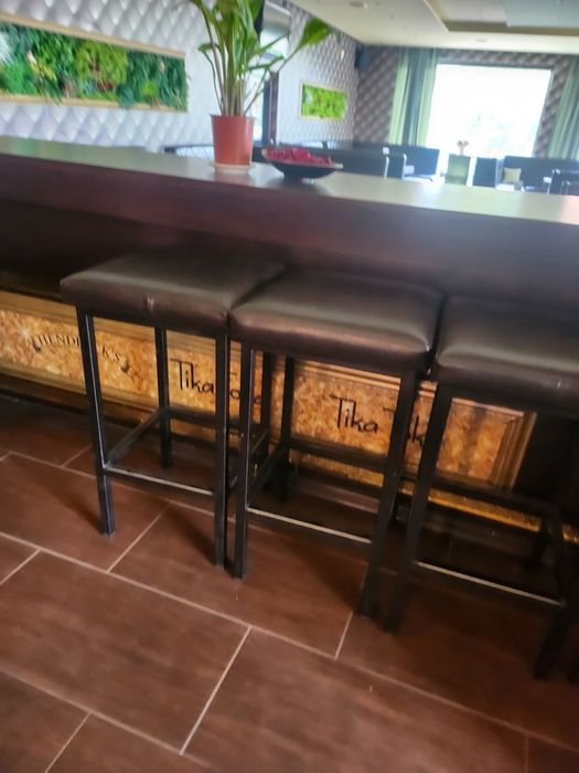 Високи Столове за бар и заведние
