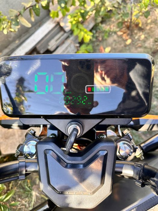 Motociclu Jingpeng primul propietar an 2024