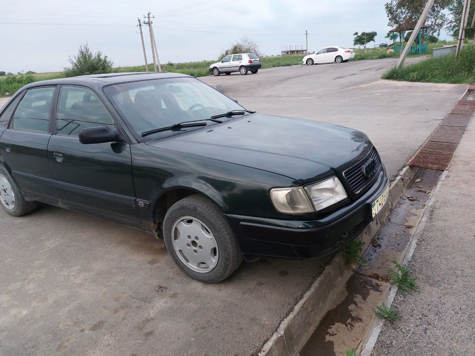 Audi c4 2.3 зелёный