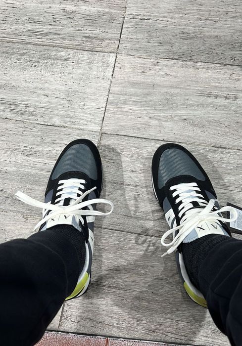 Продам красовка оригинал бренд ARMANI EXCHANGE