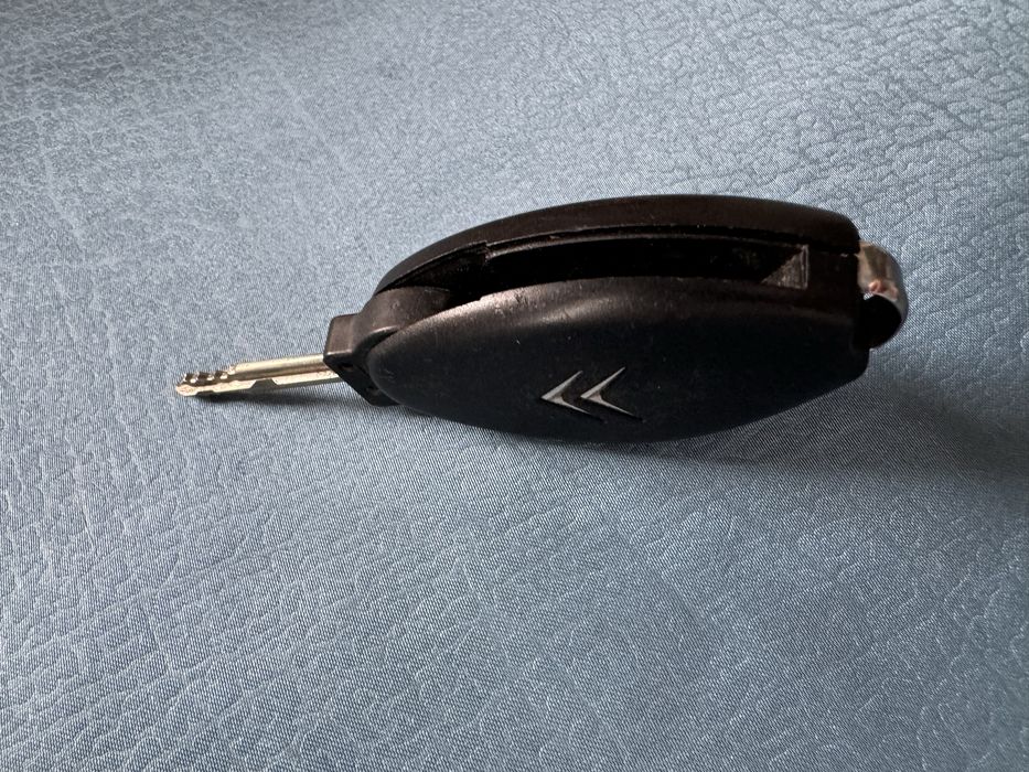 Оригинален Ключ Citroen , Ключ Ситроен