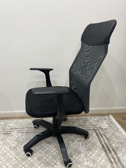 Продам офисное компьютерное кресло
