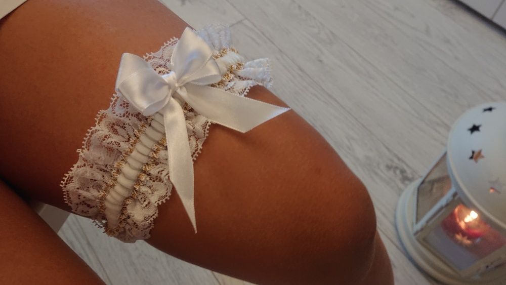 Jartiera mireasa NOUA hand made 100% in Romania Bridal garter