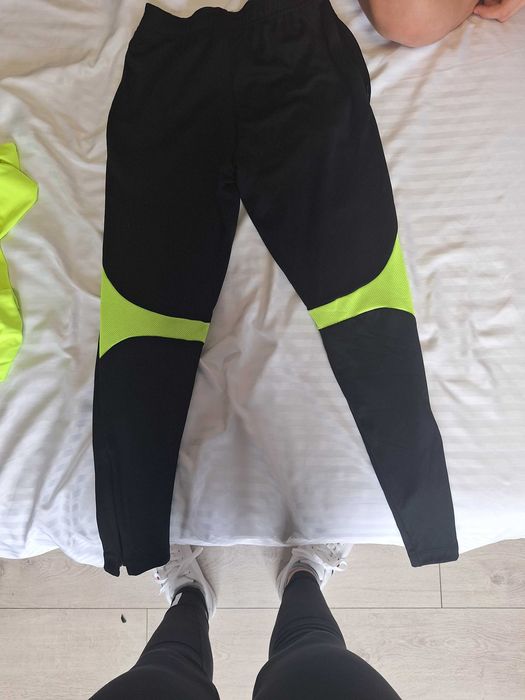 Nike Dri-Fit М размер 137-147