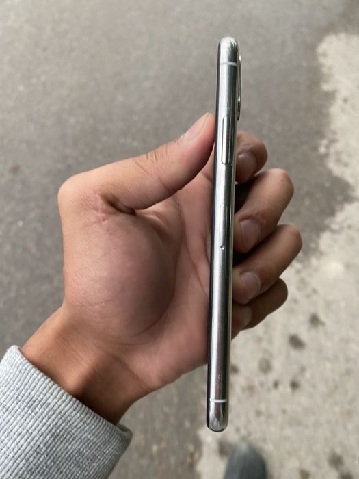 IPhone X 256gb feys bo turton yo