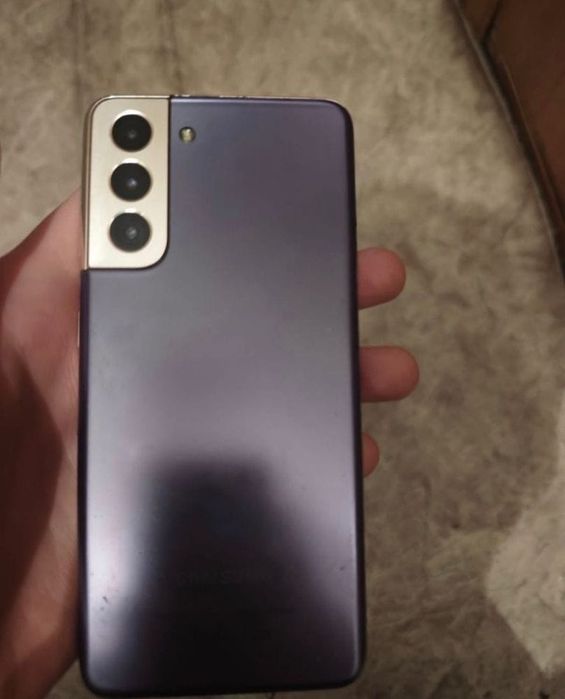 Продам Самсунг S21 5дж