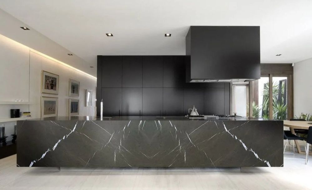 Дизайнерские изделия из керамогранита любой сложности!!!