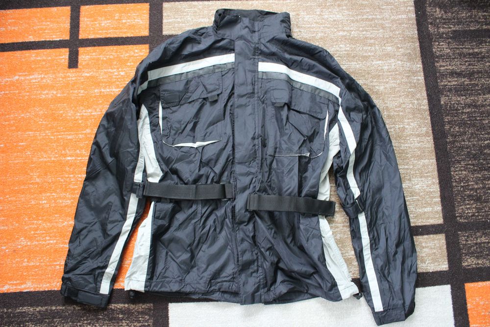 Дъждобран от 2 части