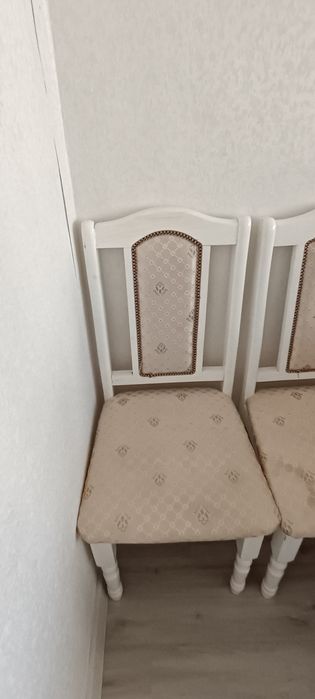 Продам стулья СРОЧНО