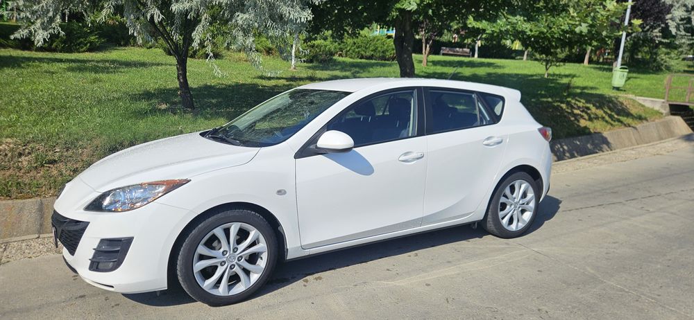 Vand mazda 3 2011,motorizare 1.6 benzina,,euro5