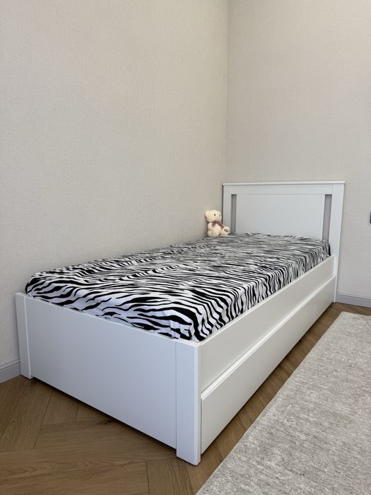 Кровать ikea 90*200