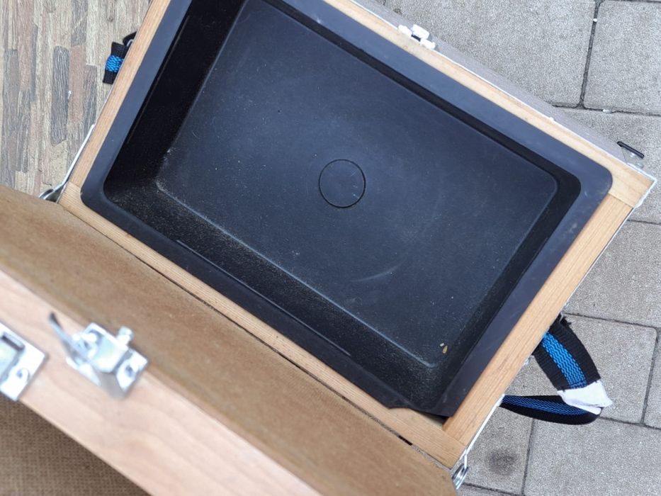 Cutie/organizator/ scaun/ sertare pescuit, depozitat piese