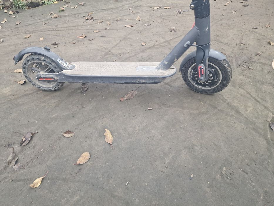 Vând trotinetă escape pro 2